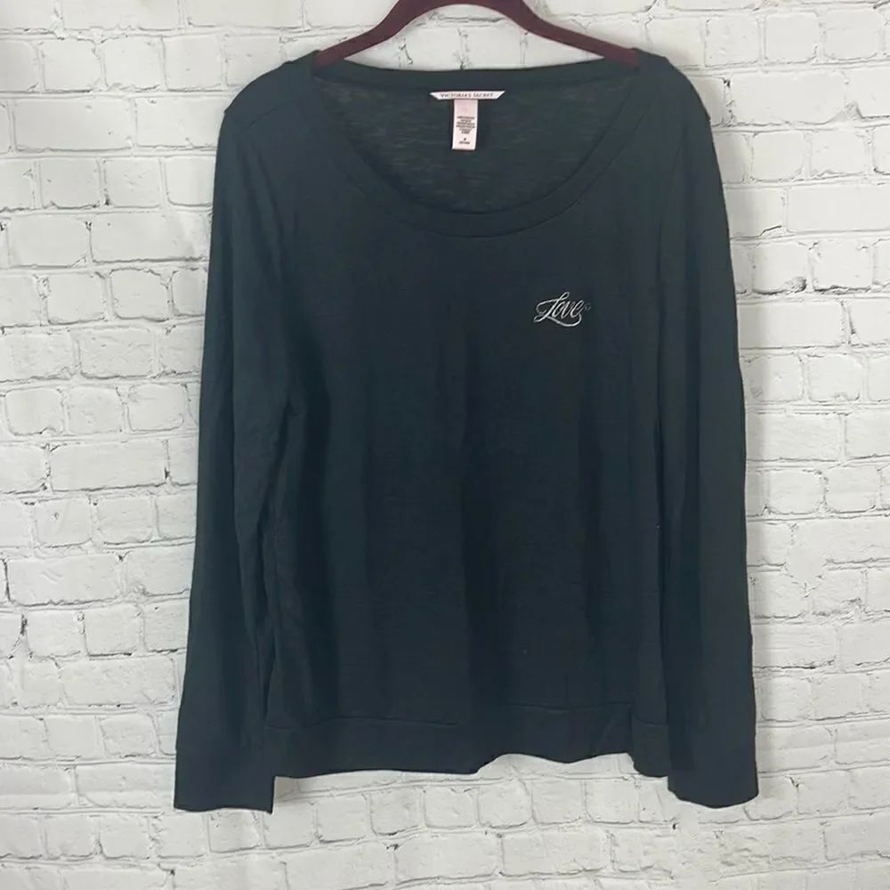 Victoria’s Secret Long Sleeve Love Top